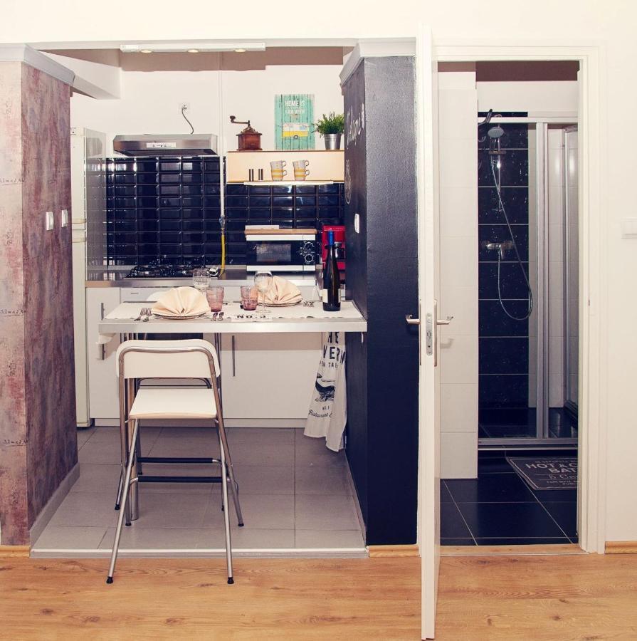 Trendy & Cozy Apartment At Heroes' Square Budapest Ngoại thất bức ảnh